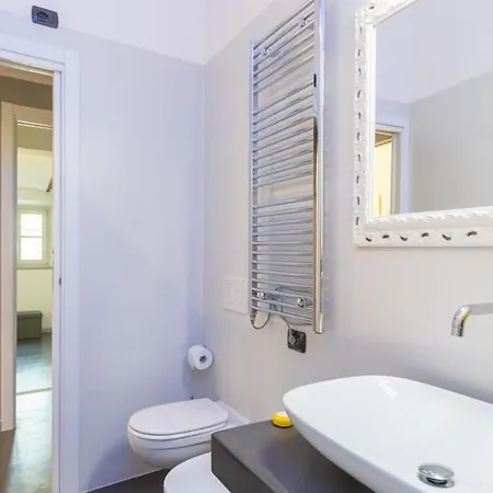 Tommy's Place - Center 아파트 코모