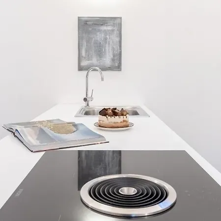 아파트 Tommy's Place - Center 코모