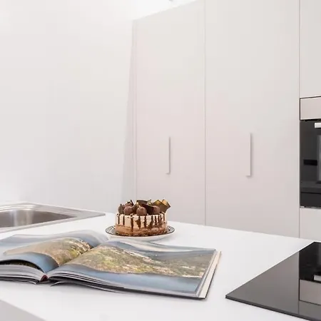 Tommy's Place - Center 아파트