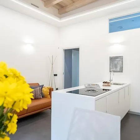 Tommy's Place - Center 아파트