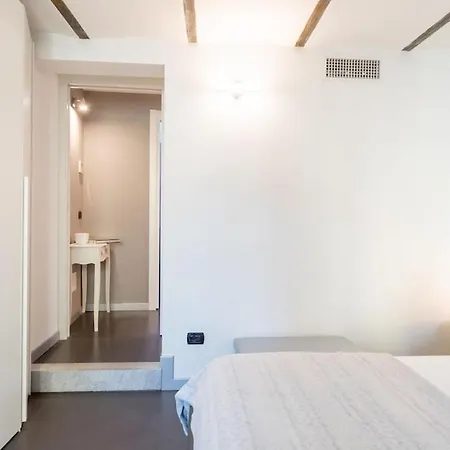 Tommy's Place - Center 아파트 *